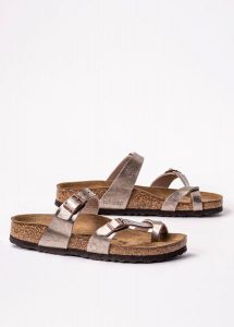 Japonki damskie Birkenstock Mayari BF (1016409). Żółte klapki Birkenstock, bez wzorów, bez obcasa. Za 349,99 zł.