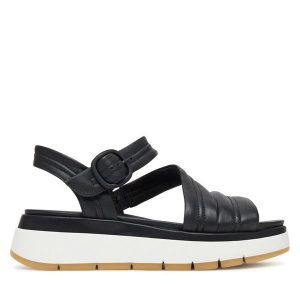 Sandały Clarks. Czarne sandały Clarks, bez wzorów, bez obcasa, na koturnie, bez zapięcia. Za 339,99 zł.
