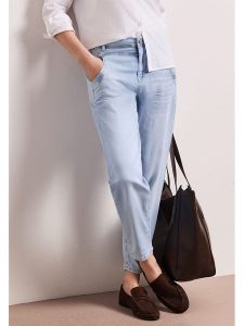 Street One Dżinsy - Tapered fit - w kolorze błękitnym rozmiar: W28/L28. Niebieskie jeansy Street One, bez wzorów. Za 179,64 zł.