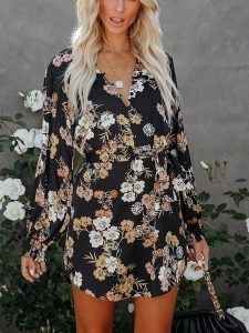 LA Angels Sukienka w kolorze czarnym rozmiar: L. Czarne sukienki LA Angels, l, bez wzorów, bez kołnierzyka, bez ramiączek, mini. Za 113,99 zł.