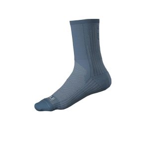 Skarpetki rowerowe Alé Cycling Color Block. Niebieskie skarpetki Ale Cycling, bez wzorów. Za 93,99 zł.