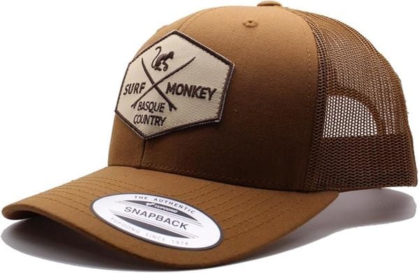 Czapka trucker – 5paneli / dla dorosłych / rozmiar uniwersalny (brązowa/czarna). Brązowe czapki SURF MONKEY, z aplikacjami, z bawełny, eleganckie. Za 135,96 zł.