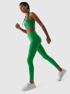 4F Legginsy do biegania szybkoschnące damskie - zielone S. Zielone legginsy 4f, bez wzorów, z dzianiny, z podwyższonym stanem, długie. W wyprzedaży za 79,99 zł.