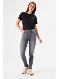 Garcia Dżinsy - Skinny fit - w kolorze szarym rozmiar: W27. Szare jeansy Garcia, z aplikacjami, z bawełny. Za 136,13 zł.
