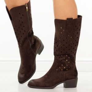 Brązowe ażurowe kozaki damskie na obcasie Potocki 12753. Brązowe kozaki POTOCKI, na jesień, w ażurowe wzory, z jeansu, bez obcasa, na obcasie, bez zapięcia. Za 269,00 zł.