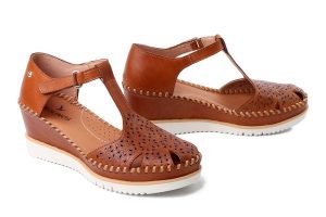 PIKOLINOS Aguadulce W3Z-1629 brandy, sandały damskie. Brązowe sandały Pikolinos, bez wzorów, bez obcasa, bez zapięcia. Za 501,42 zł.