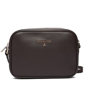 Torebka Patrizia Pepe. Brązowe listonoszki Patrizia Pepe, bez wzorów, bez dodatków. Za 439,99 zł.