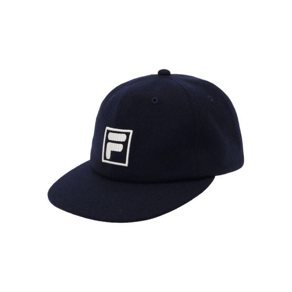 Czapka typu snapback Fila Vintage Como. Niebieskie czapki Fila, bez wzorów, z materiału, eleganckie. Za 143,00 zł.