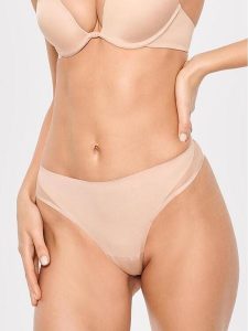 Esotiq Figi brazylijskie Stella 39563 Beżowy. Brązowe figi Esotiq, bez wzorów, z syntetyku. Za 69,99 zł.