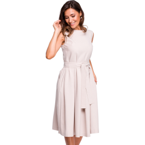 Lniana sukienka na lato rozkloszowana dekolt V i pasek beż. Brązowe sukienki Stylove, na co dzień, na lato, s, bez wzorów, ze lnu, eleganckie, bez kołnierzyka, bez ramiączek, midi, dopasowane. Za 249,00 zł.
