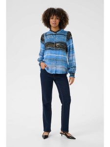 CULTURE Bluzka w kolorze błękitnym rozmiar: S. Niebieskie bluzki Culture, s, bez wzorów, bez kołnierzyka, bez ramiączek. Za 126,75 zł.