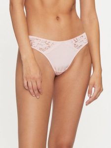 Hunkemöller Stringi Andrea 205413 Różowy. Czerwone stringi Hunkemöller, bez wzorów, z syntetyku. Za 39,99 zł.