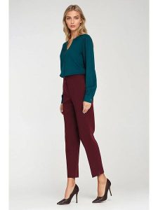 Nife Spodnie w kolorze czerwonym rozmiar: 40. Czerwone spodnie z wysokim stanem Nife, bez wzorów, z materiału, z podwyższonym stanem. Za 161,73 zł.