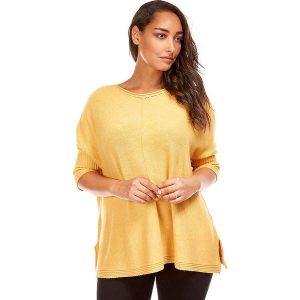 Sweter w kolorze żółtym. Żółte swetry oversize marki Cashmere Curve, z kaszmiru, z okrągłym kołnierzem. W wyprzedaży za 151,95 zł.