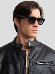 Okulary przeciwsłoneczne unisex czarne Kari 906. Czarne okulary przeciwsłoneczne Big Star. W wyprzedaży za 69,99 zł.