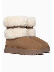 Gooce Skórzane botki zimowe "Mara" w kolorze jasnobrązowo-kremowym rozmiar: 36. Brązowe botki Gooce, na zimę, bez wzorów, z wełny, bez obcasa, na platformie, bez zapięcia. Za 252,99 zł.