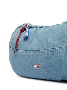 Tommy Hilfiger Torebka Tjw Icon Charms Denim Hobo AW0AW19259 Niebieski. Niebieskie torebki klasyczne TOMMY HILFIGER, bez wzorów, z denimu, bez dodatków. Za 489,99 zł.