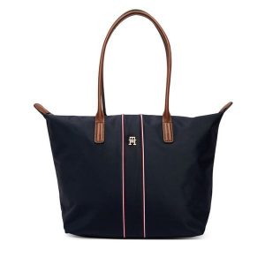 Torebka Tommy Hilfiger. Niebieskie shopper bag TOMMY HILFIGER, bez wzorów, bez dodatków. Za 449,99 zł.