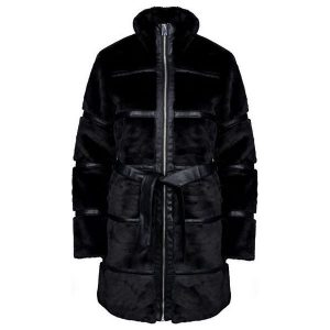 Vero Moda Damski Płaszcz Ninja 3/4 Faux Fur Jack Et Black (Rozmiar S). Czarne płaszcze marki Vero Moda, z futra. W wyprzedaży za 289,00 zł.