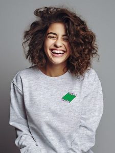 WOOOP Bluza "Hero Mom" w kolorze jasnoszarym rozmiar: S. Szare bluzy Wooop, s, bez wzorów, z bawełny, bez kaptura. Za 96,37 zł.