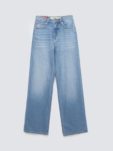 Jeansy damskie z szeroką nogawką niebieskie Atrea 111. Niebieskie spodnie z wysokim stanem Big Star, bez wzorów, z bawełny, z podwyższonym stanem. Za 349,99 zł.