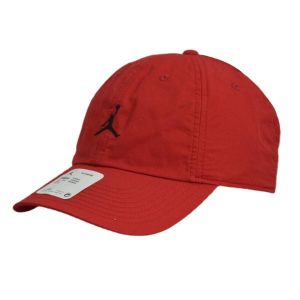 Czapka z daszkiem Air Jordan Heritage86 Unisex Strapback Czerwona - DC3673-687. Czerwone czapki Jordan, bez wzorów, sportowe. W wyprzedaży za 89,00 zł.