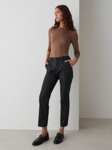 OPUS Spodnie "Ebbi" w kolorze czarnym rozmiar: 38/L28. Czarne spodnie z wysokim stanem Opus, bez wzorów, z materiału, z podwyższonym stanem. Za 165,99 zł.