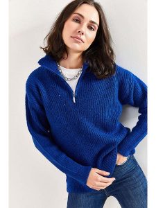 Bianco Lucci Sweter w kolorze niebieskim rozmiar: onesize. Niebieskie swetry oversize Bianco Lucci, bez wzorów, bez ramiączek. Za 73,93 zł.