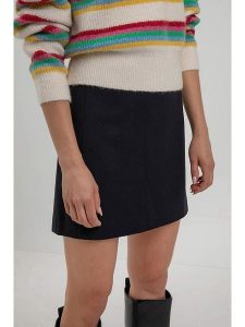 Josephine & Co Spódnica "Sil" w kolorze granatowym rozmiar: 46. Niebieskie spódnice Josephine & Co, na co dzień, bez wzorów, z wełny, mini. Za 276,95 zł.