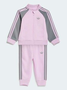 Adidas 2-częściowy zestaw w kolorze jasnoróżowym rozmiar: 62. Różowe kardigany ADIDAS, z dresówki. Za 134,95 zł.