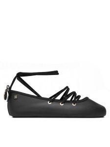 Melissa Baleriny Melissa Beta Ad 38020 Czarny. Czarne balerinki Melissa, bez wzorów, z tworzywa sztucznego, bez obcasa, bez zapięcia. Za 398,99 zł.