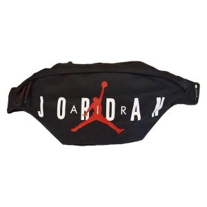 Saszetka nerka torebka Air Jordan Crossbody. Czarne nerki i saszetki Jordan, bez wzorów. Za 148,00 zł.