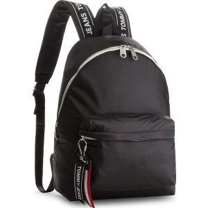 Plecak TOMMY JEANS - Logo Bac AU0AU00160 002. Plecaki marki Tommy Jeans. W wyprzedaży za 309,00 zł.