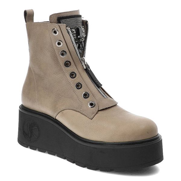 Beżowe Botki Armodo Damskie Modne Obuwie. Brązowe botki Armodo, z aplikacjami, ze skóry, bez obcasa, na obcasie, bez zapięcia. Za 449,00 zł.