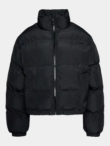 Outhorn Kurtka zimowa TDJAF254 Czarny Relaxed Fit. Czarne kurtki Outhorn, na zimę, xl, bez wzorów, z syntetyku, bez kaptura. Za 229,99 zł.