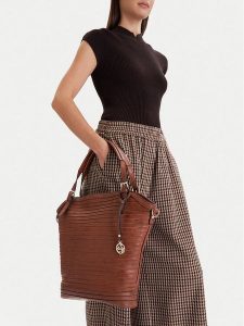 Lasocki Torebka CEO-LSK-K-023-06 Brązowy. Brązowe torebki klasyczne Lasocki, bez wzorów, z materiału, bez dodatków. Za 219,99 zł.