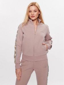 Guess Bluza Britney V2YQ16 KB3P2 Różowy Regular Fit. Czerwone bluzy Guess, xxs, z aplikacjami, z bawełny, bez kaptura. Za 279,99 zł.