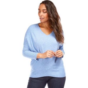 Sweter w kolorze błękitnym. Niebieskie swetry oversize marki Cashmere Curve, z kaszmiru. W wyprzedaży za 129,95 zł.