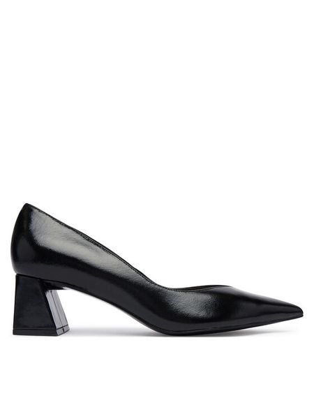 Guess Czółenka FLFSIN LEP08 Czarny. Czarne czółenka Guess, z aplikacjami, ze skóry, bez obcasa, bez zapięcia. Za 584,99 zł.