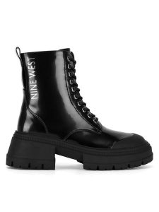 Nine West Botki WFA3033-5 Czarny. Czarne botki Nine West, bez wzorów, z materiału, bez obcasa, na płaskiej podeszwie, bez zapięcia. Za 279,99 zł.