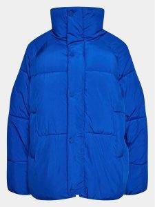 Gina Tricot Kurtka zimowa 20498 Niebieski Regular Fit. Niebieskie kurtki Gina Tricot, na zimę, xl, bez wzorów, z syntetyku, bez kaptura. Za 329,99 zł.
