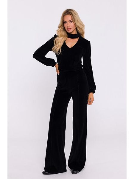 Made of emotion Spodnie w kolorze czarnym rozmiar: S. Czarne spodnie z wysokim stanem Made Of Emotion, bez wzorów, z materiału, z podwyższonym stanem. Za 87,19 zł.