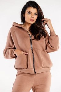Luźna bluza z kapturem rozpinana z kieszeniami beż. Bluzy Infinite You, l, bez wzorów, z bawełny, z kapturem. Za 259,00 zł.