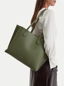 GINO ROSSI Torebka C-LXGUILIA Zielony ciemny. Zielone shopper bag Gino Rossi, bez wzorów, ze skóry, bez dodatków. Za 299,99 zł.