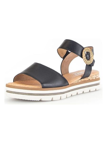 Gabor Skórzane sandały w kolorze czarnym rozmiar: 37,5. Czarne sandały Gabor, bez wzorów, z otwartym noskiem, bez obcasa, bez zapięcia. Za 223,46 zł.