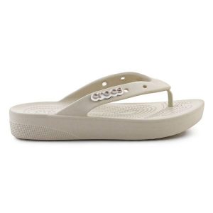 Japonki Crocs Classic Platform Flip 207714-2Y2 beżowy. Brązowe klapki bez wzorów, bez obcasa. Za 303,63 zł.