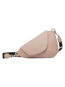Liebeskind Berlin Skórzana saszetka w kolorze beżowym - 33 x 21 x 2 cm rozmiar: onesize. Brązowe nerki i saszetki Liebeskind Berlin, bez wzorów, z materiału. Za 416,30 zł.