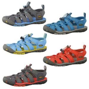 Buty do chodzenia damskie Teva Keen Clearwater Cnx. Czerwone buty trekkingowe Keen, z materiału, bez zapięcia. Za 393,99 zł.