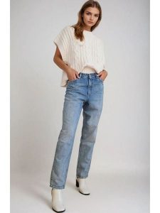 Monki Dżinsy - Regular fit - w kolorze błękitnym rozmiar: W27. Niebieskie jeansy Monki, z aplikacjami, z bawełny, z podwyższonym stanem. Za 47,71 zł.