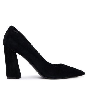 Czółenka BOSS. Czarne czółenka Boss, bez wzorów, bez obcasa, bez zapięcia. Za 759,99 zł.